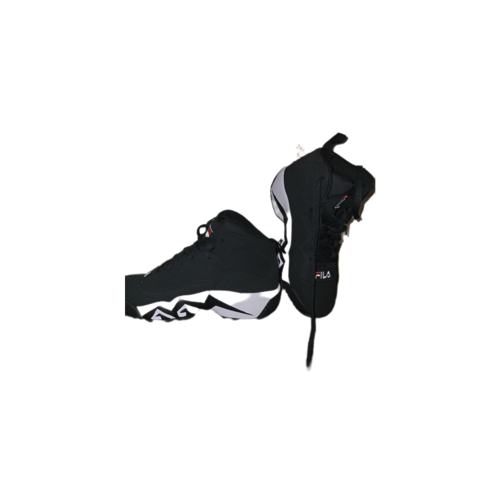 Men's Fila tennis shoes